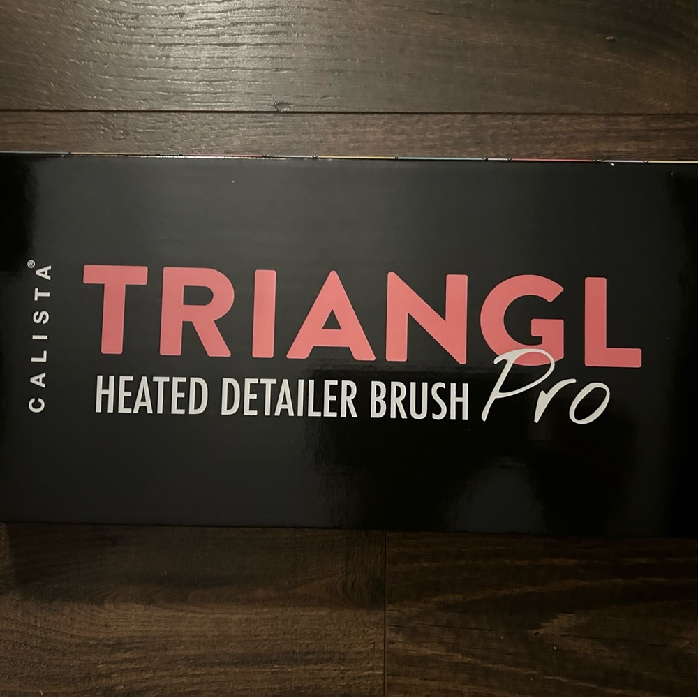 Calista Triangl Heated Detailer Brush Pro Floral